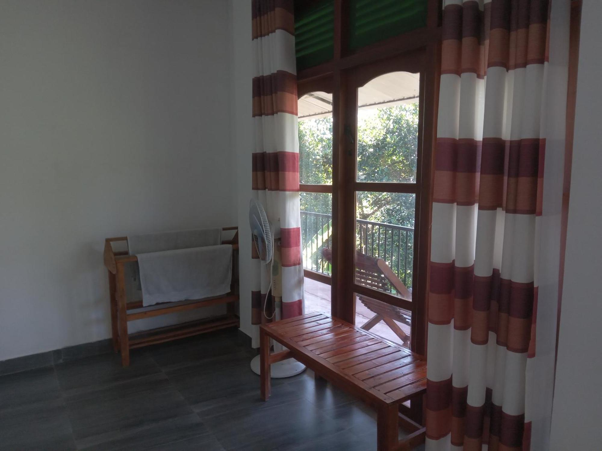 Chamodya Home Stay Элла Экстерьер фото