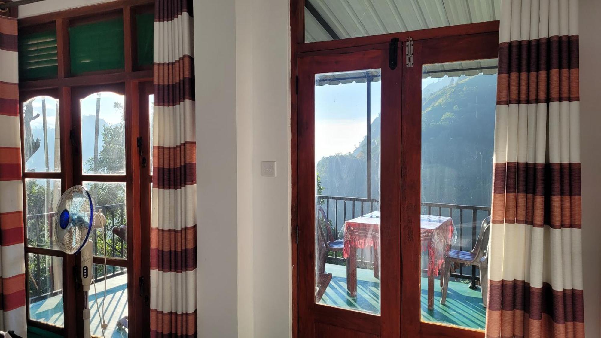 Chamodya Home Stay Элла Экстерьер фото