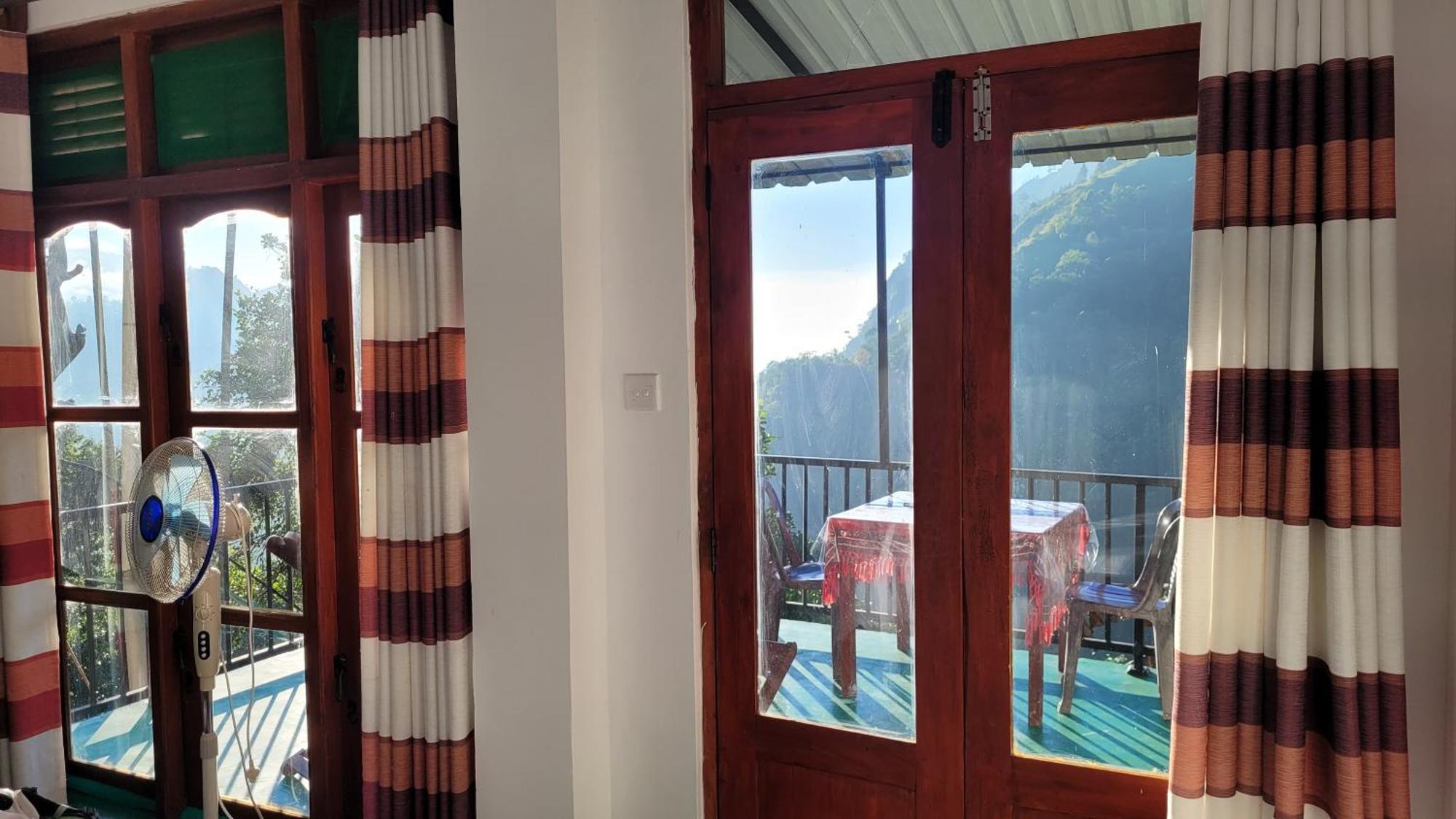 Chamodya Home Stay Элла Экстерьер фото