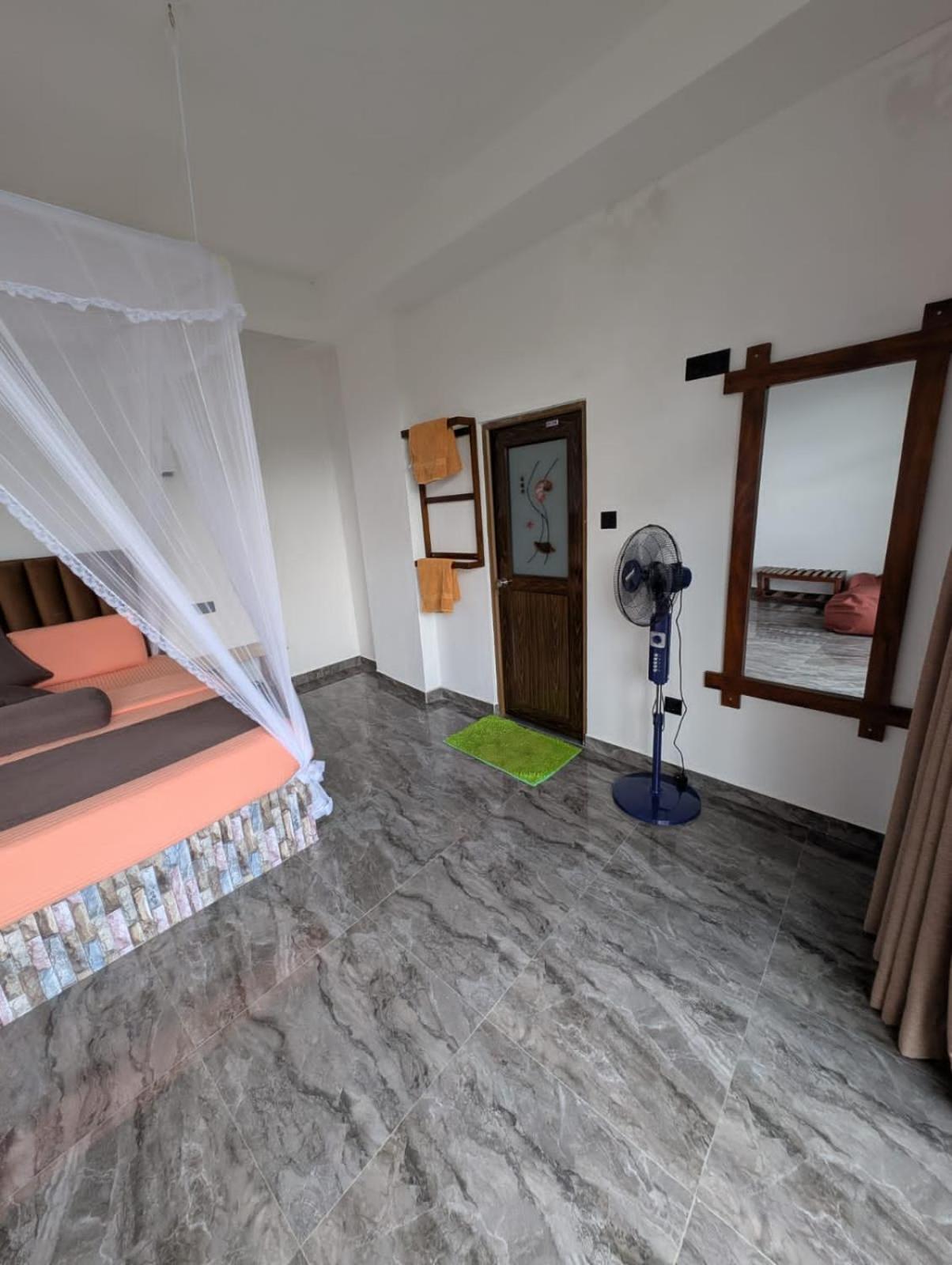 Chamodya Home Stay Элла Экстерьер фото